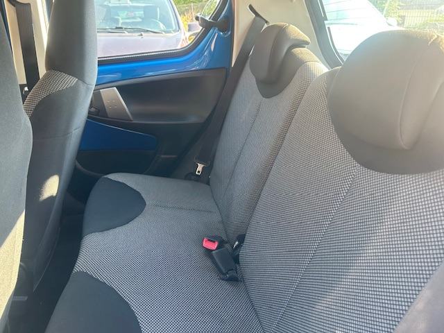 Toyota Aygo 1,0 VVT-i Cool, fotografija 11