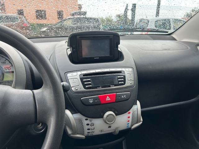 Toyota Aygo 1,0 VVT-i Cool, fotografija 18