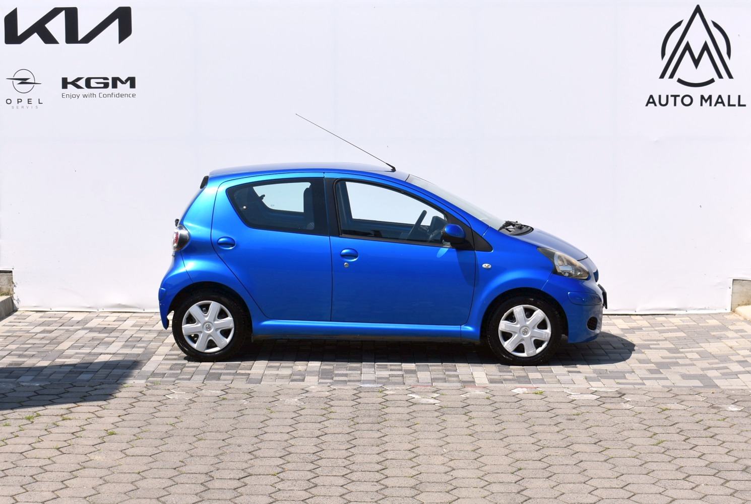 Toyota Aygo 1,0 VVT-i Cool *HR* MALO KM, KLIMA, fotografija 3