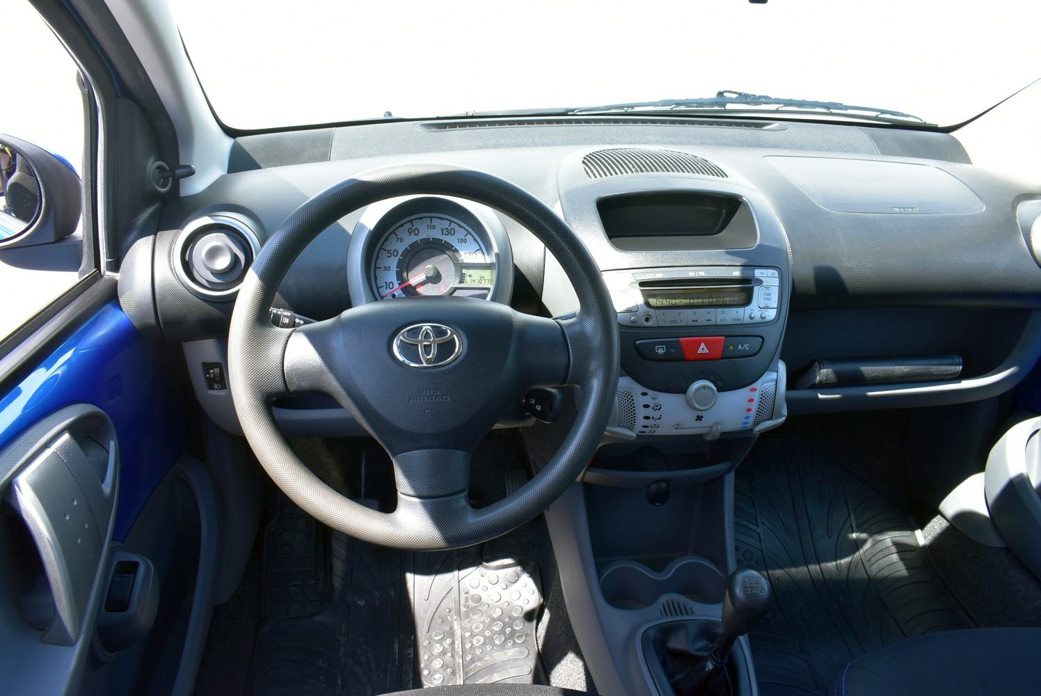 Toyota Aygo 1,0 VVT-i Cool *HR* MALO KM, KLIMA, fotografija 4
