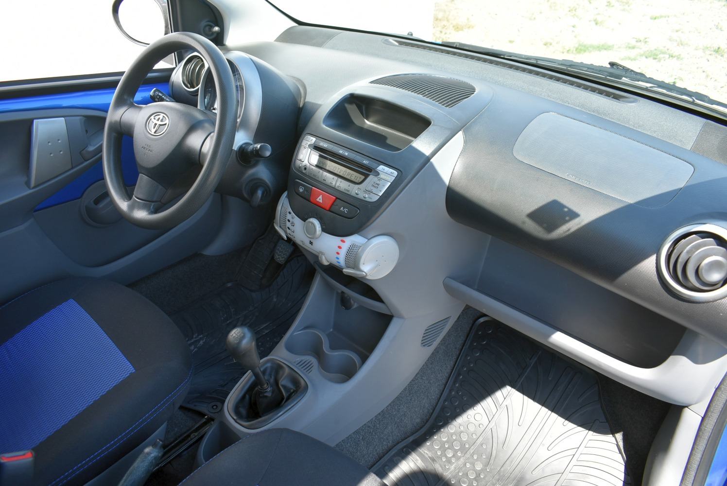 Toyota Aygo 1,0 VVT-i Cool *HR* MALO KM, KLIMA, fotografija 8