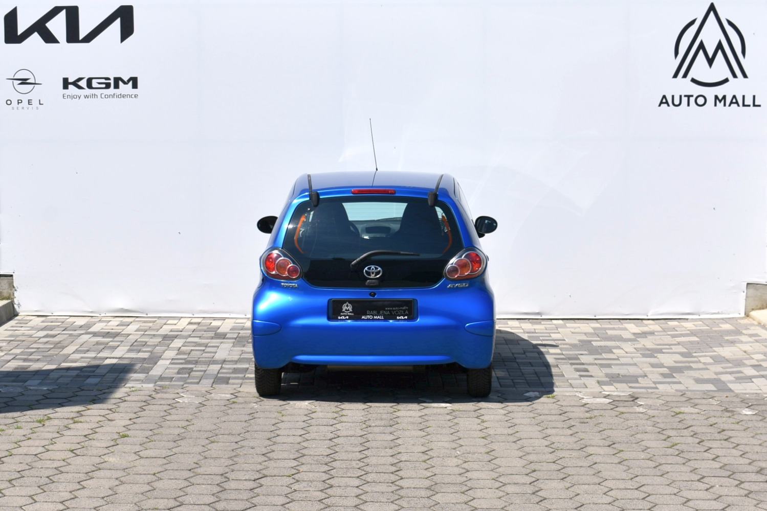 Toyota Aygo 1,0 VVT-i Cool *HR* MALO KM, KLIMA, fotografija 10