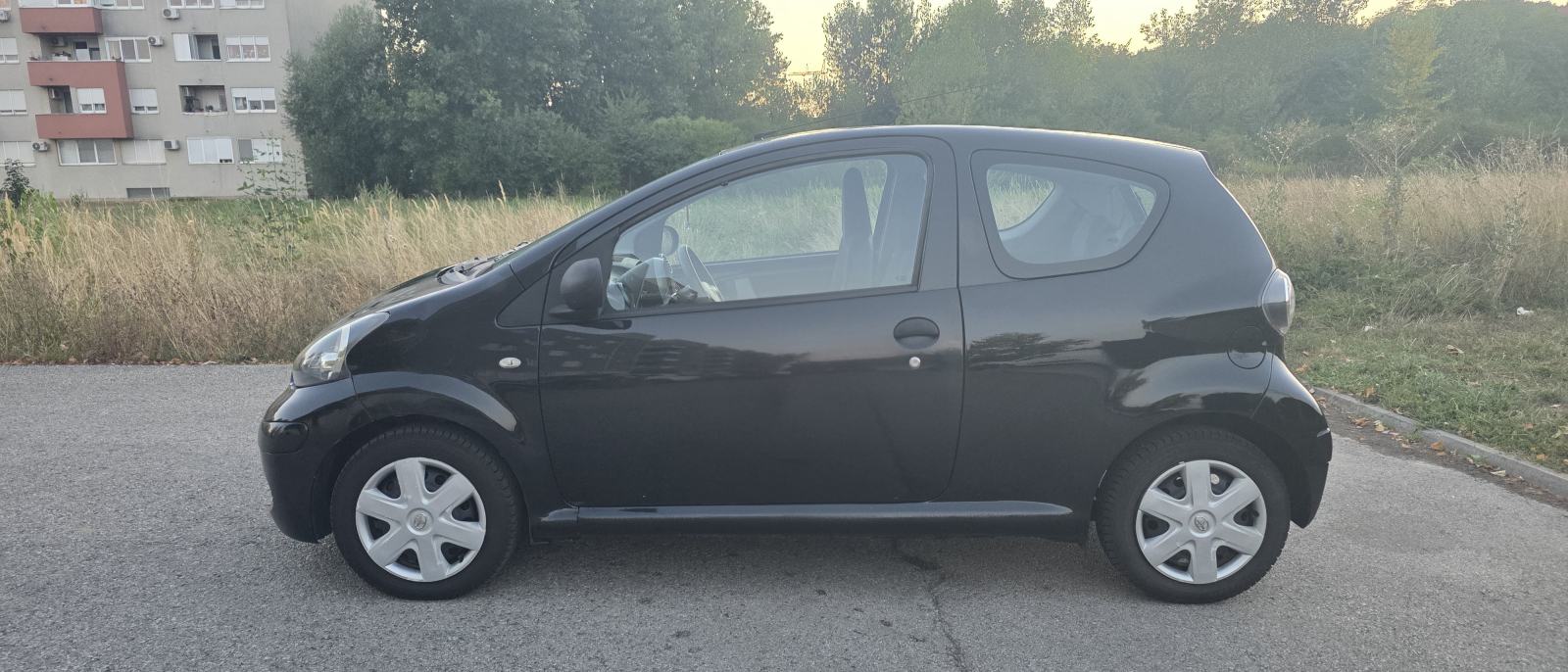 Toyota Aygo 1,0 VVT-i Cool reg. do 07/27, Odlično stanje, pogled izvana - slika 4