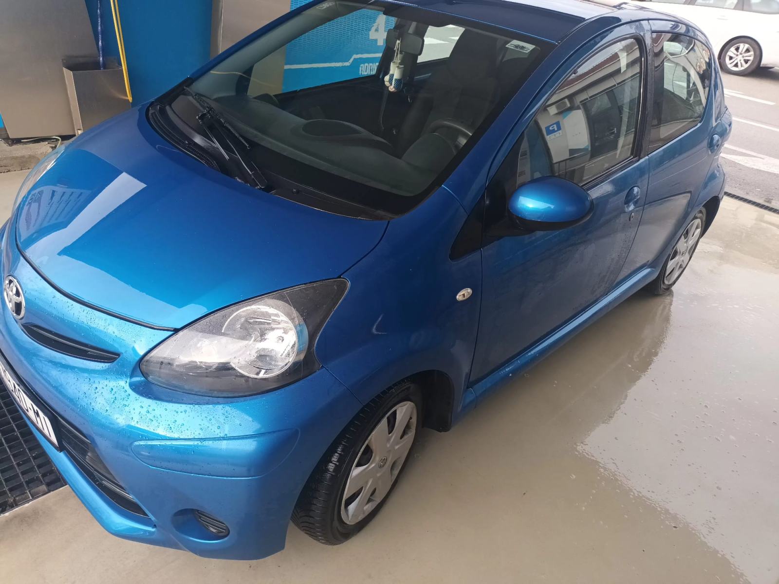 Toyota Aygo 1,0 VVT-i Cool, fotografija 19