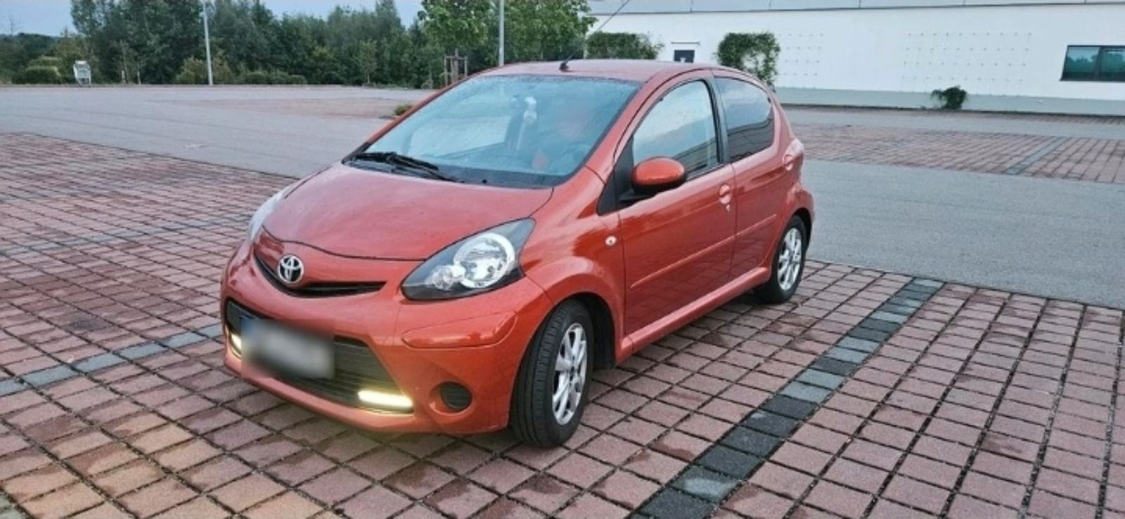 Toyota Aygo 1,0 VVT-i Cool, fotografija 2