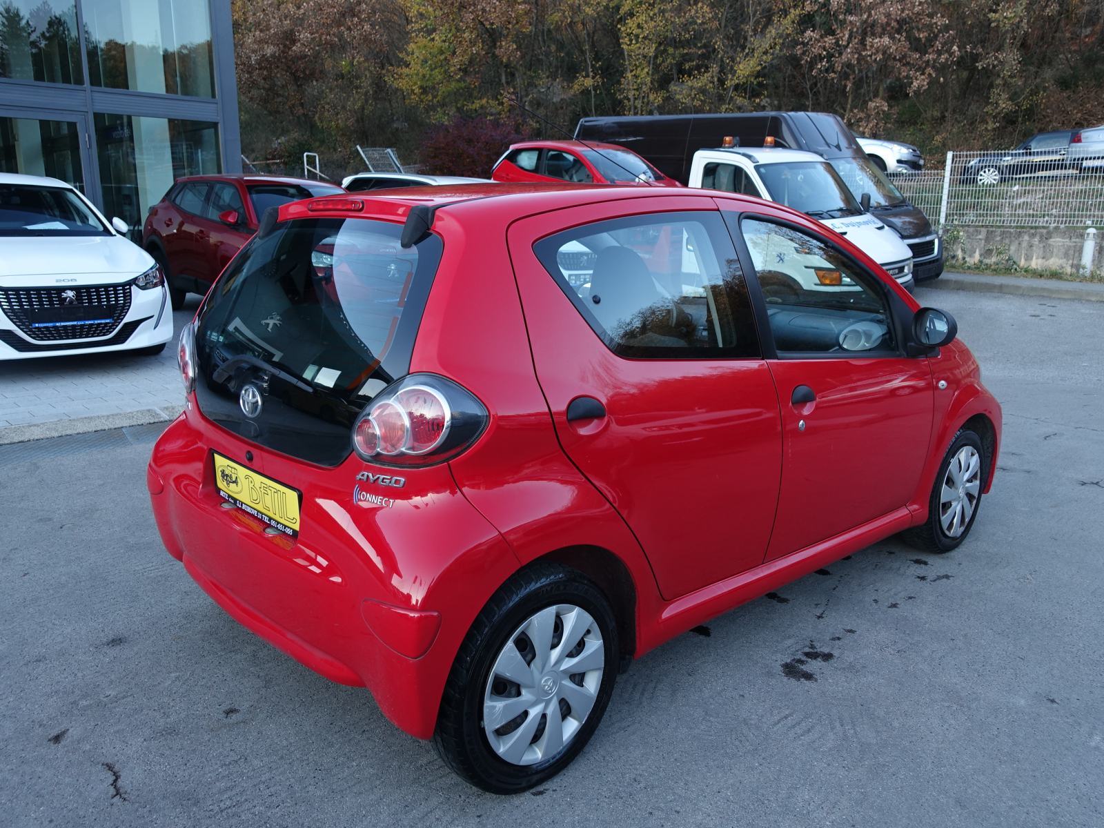 Toyota Aygo 1,0 VVT-i / JAMSTVO + REGISTRACIJA, fotografija 3