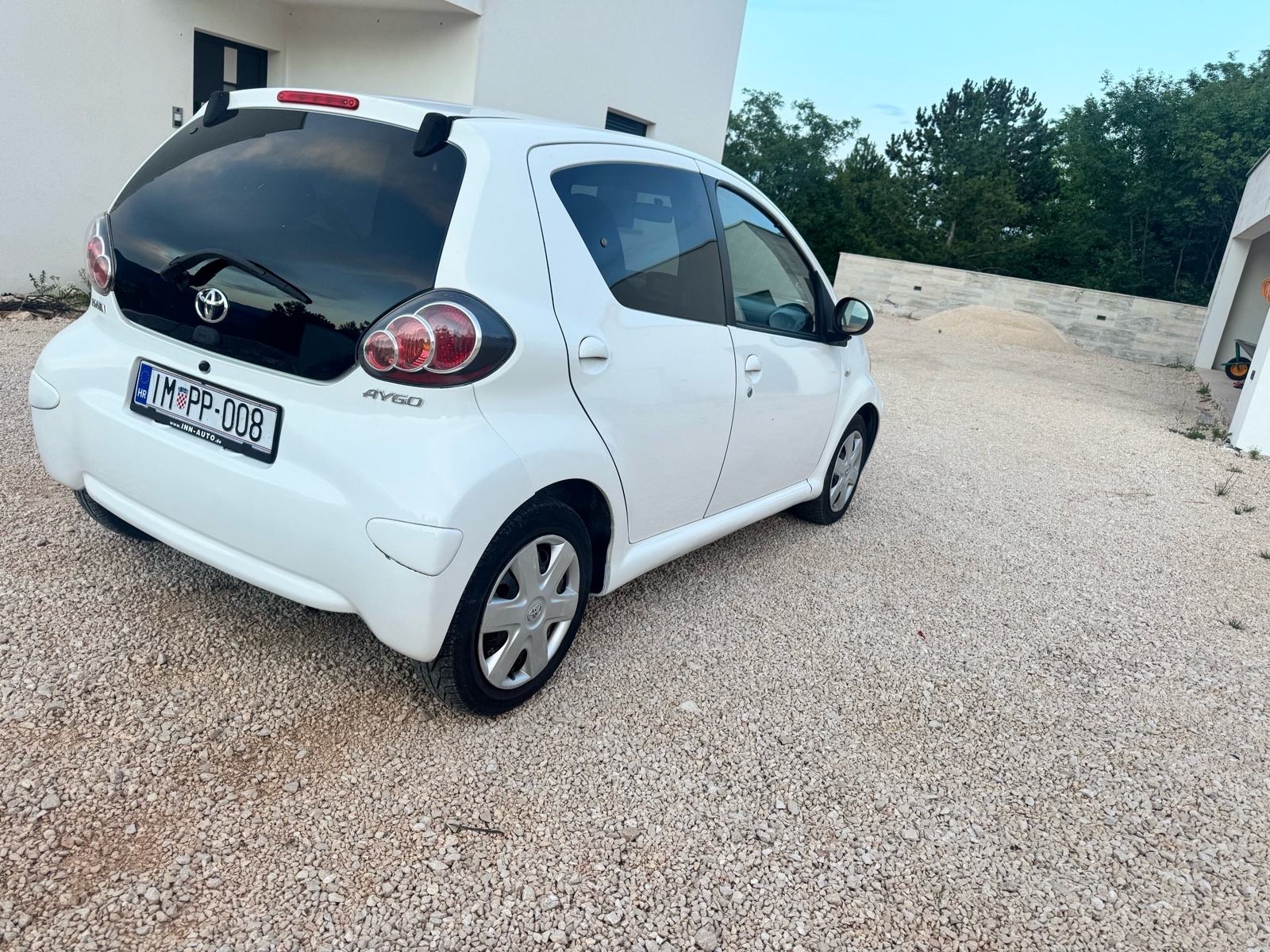 Toyota Aygo 1,0 VVT-i, fotografija 3