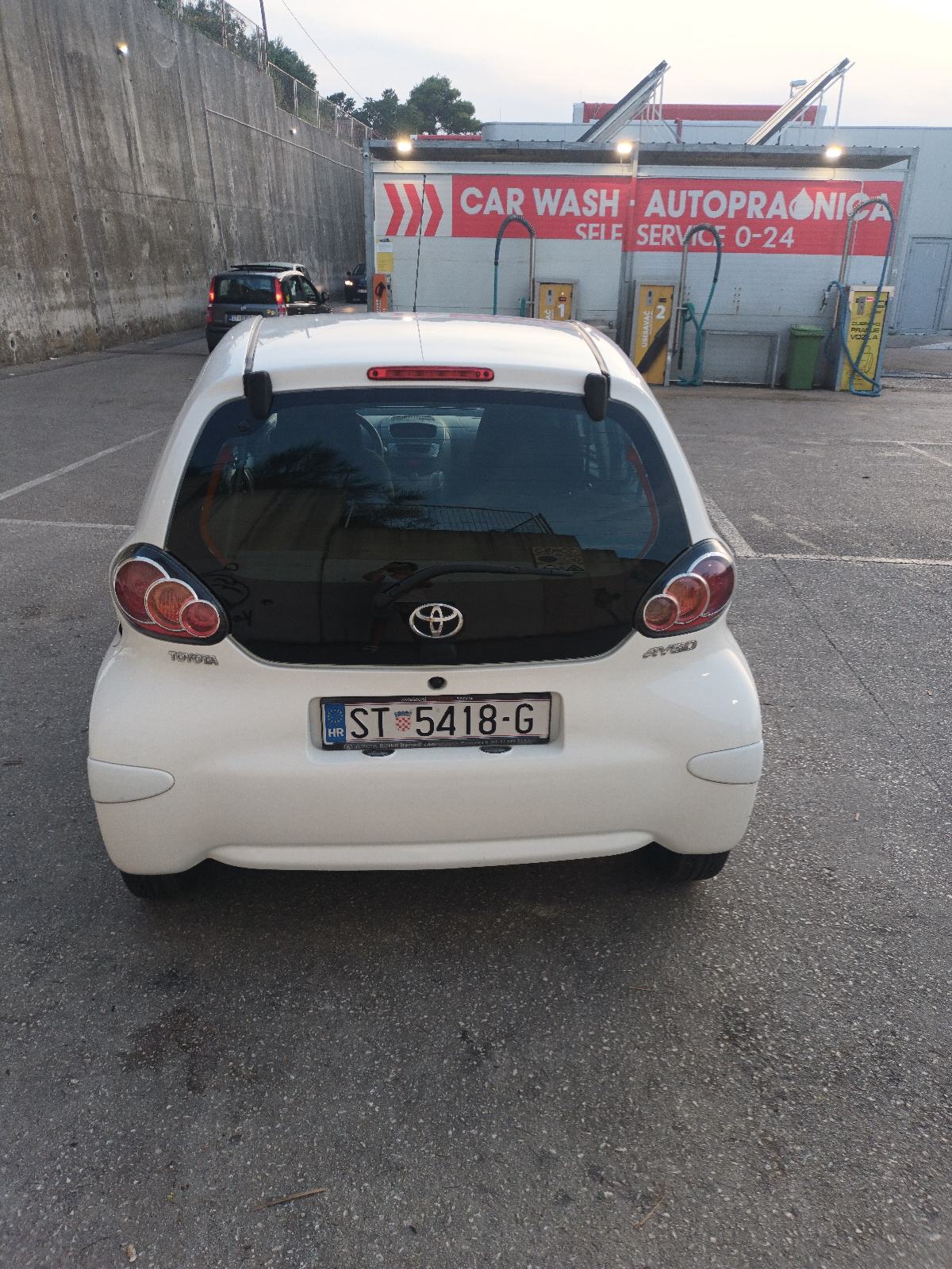 Toyota Aygo 1,0 VVT-i, fotografija 4