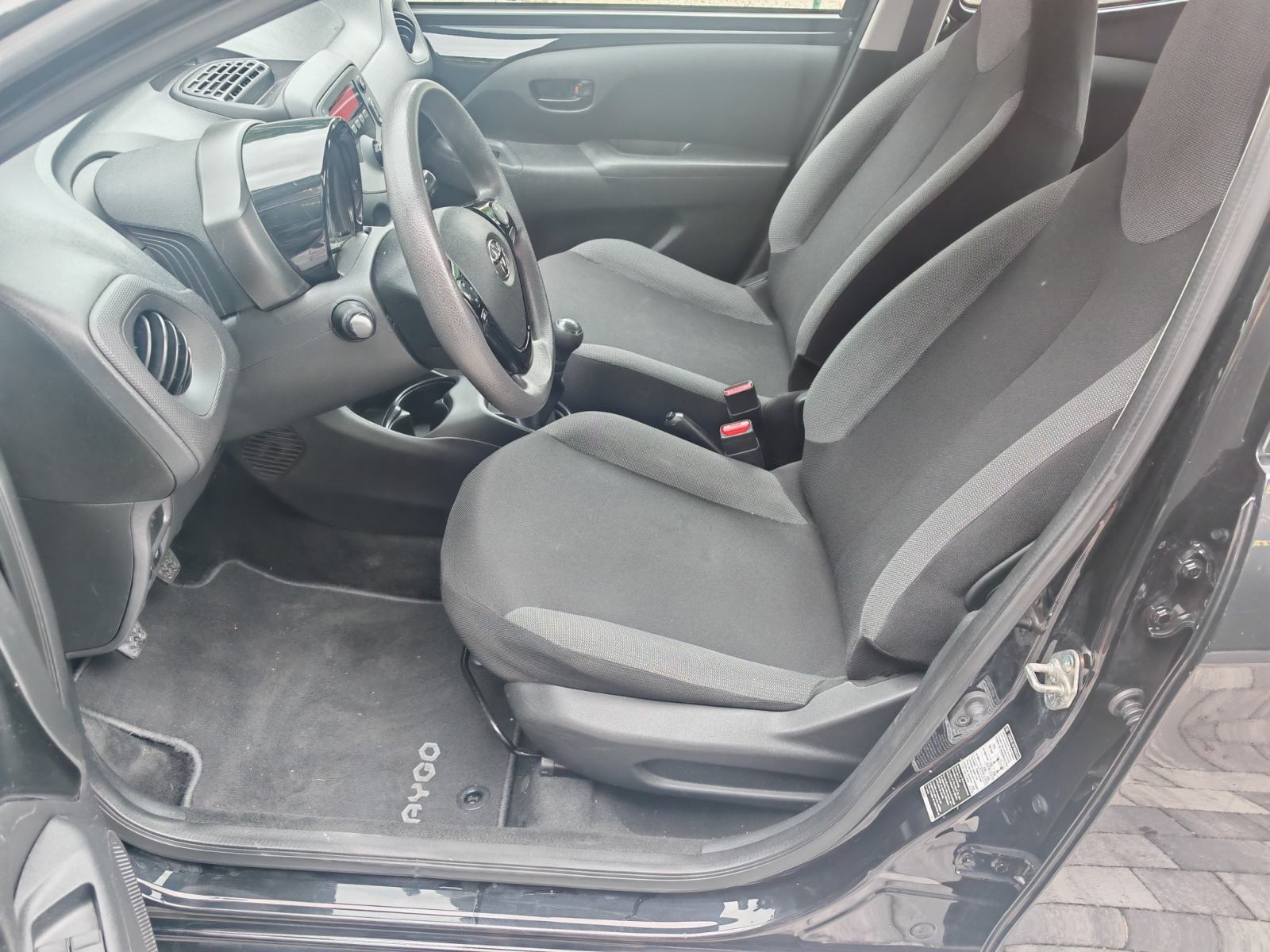 ⭐Toyota Aygo 1,0 VVT-i X-FUN ◽TEMPOMAT◽LED◽TOYOTA JAMSTVO 6 god✔️⭐, fotografija 15