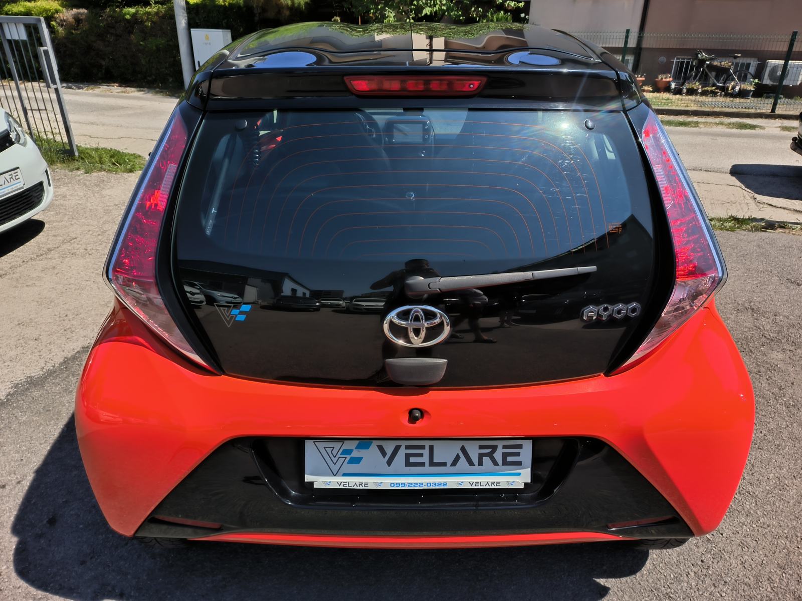 Toyota Aygo 1,0 VVT-i x-play, SERVISNA, JAMSTVO, REG. 1 GODINU, fotografija 8