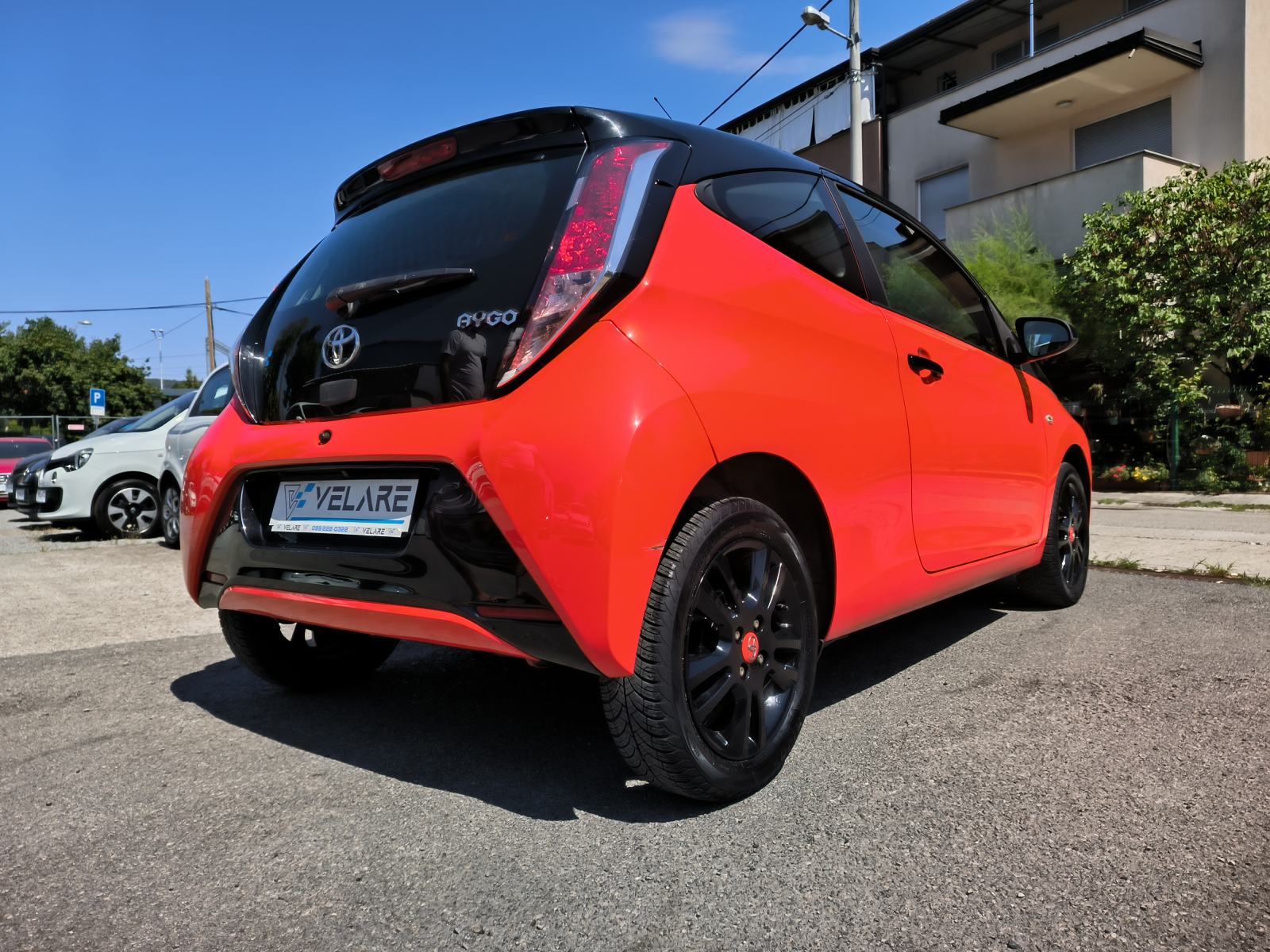 Toyota Aygo 1,0 VVT-i x-play, SERVISNA, JAMSTVO, REG. 1 GODINU, fotografija 9