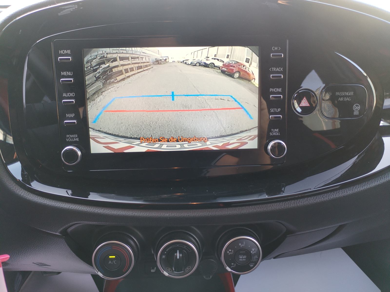 Toyota Aygo X 1.0, SAMO 11.156 km, GAR. 6 GODINA, SERVISNA, TOP STANJE, fotografija 17