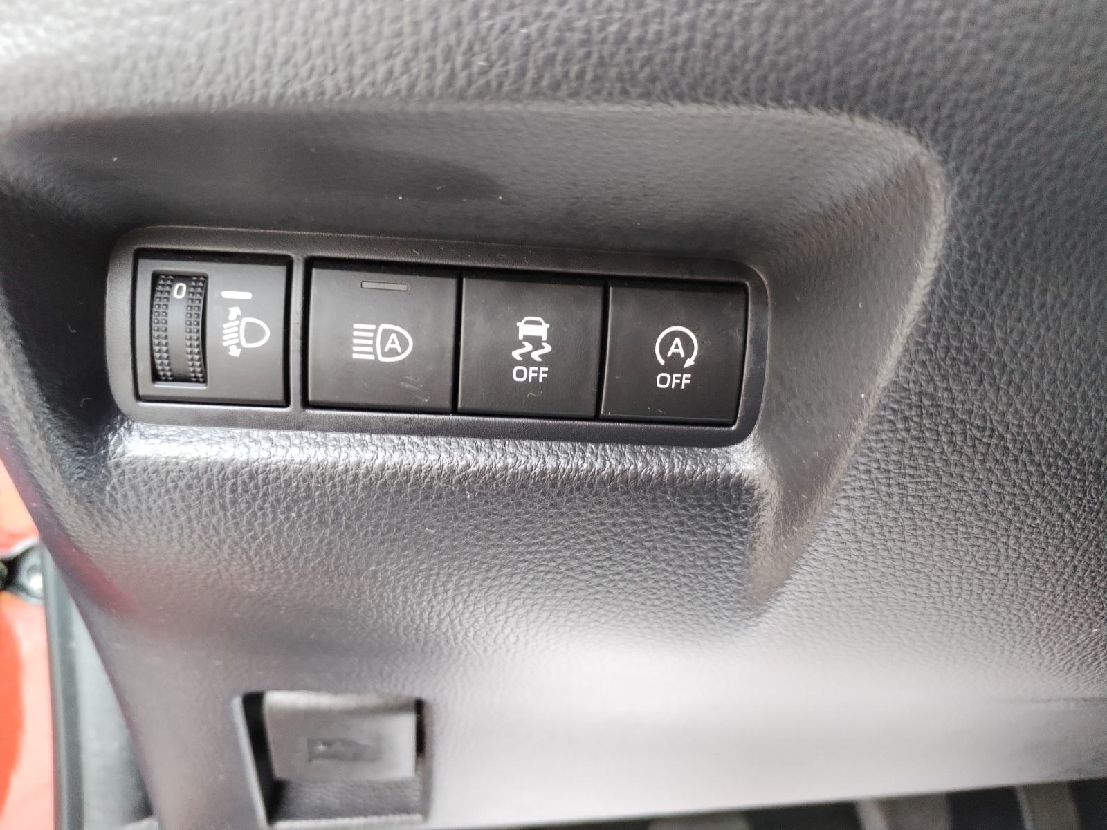 Toyota Aygo X 1.0, SAMO 11.156 km, GAR. 6 GODINA, SERVISNA, TOP STANJE, fotografija 19