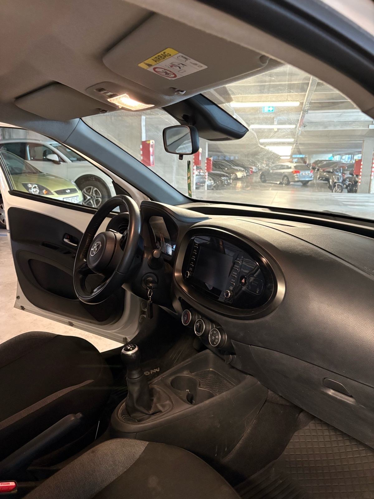 Toyota Aygo X 1.0 VVT-i active, fotografija 7