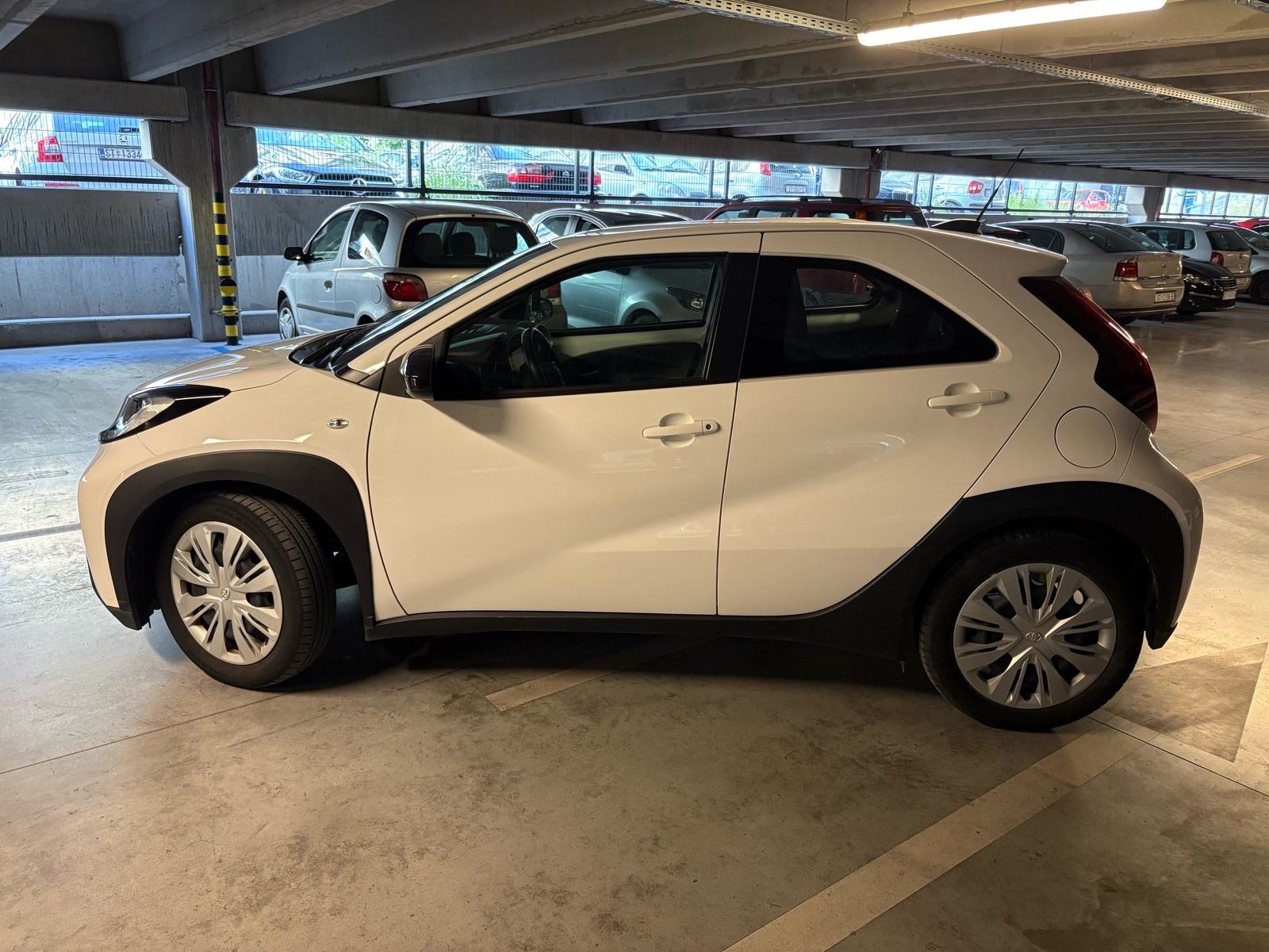 Toyota Aygo X 1.0 VVT-i active, fotografija 8