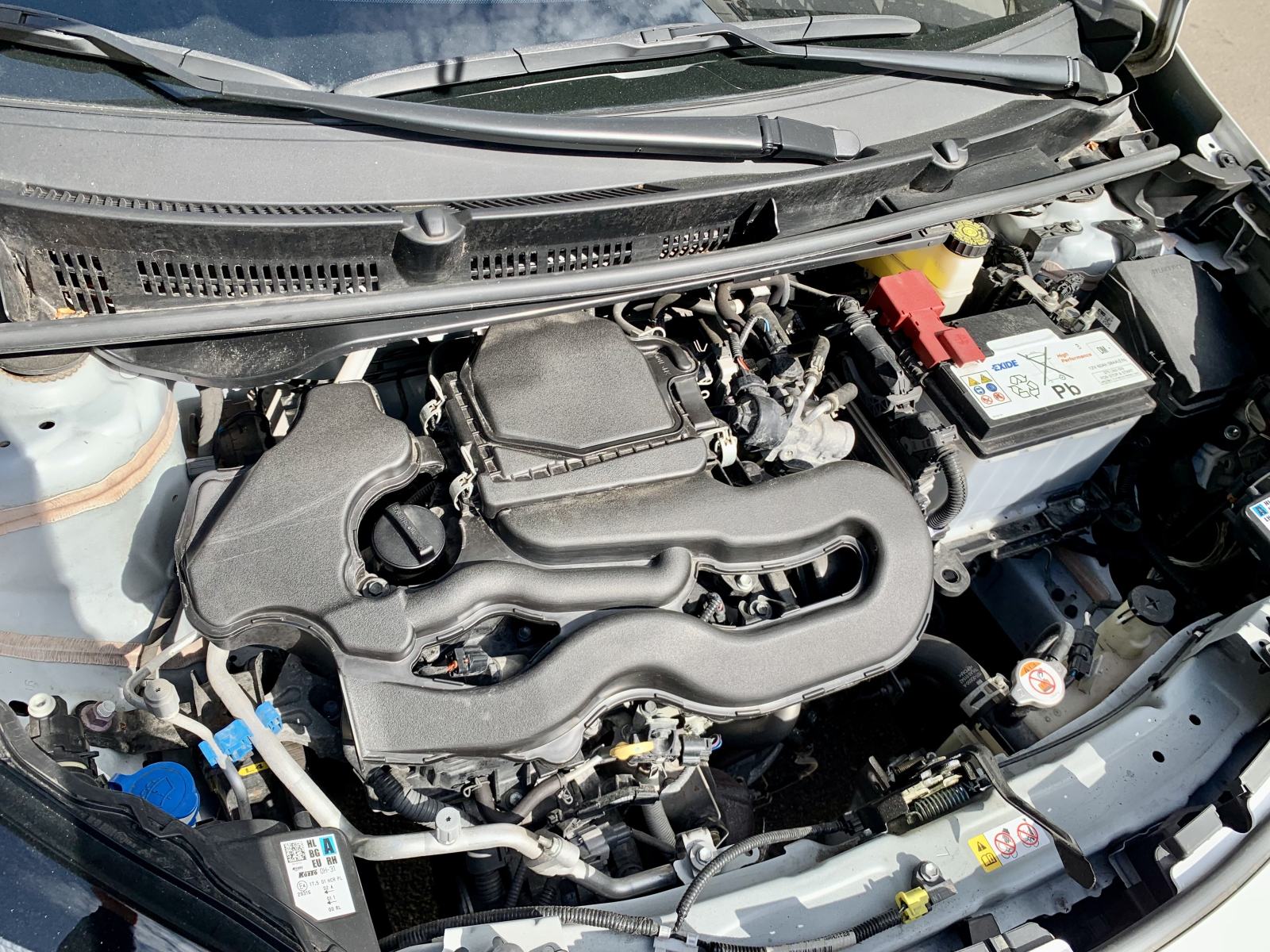 Toyota Aygo X, SAMO 28500km, reg. do 12/2026, zimske+ljetne gume, fotografija 12