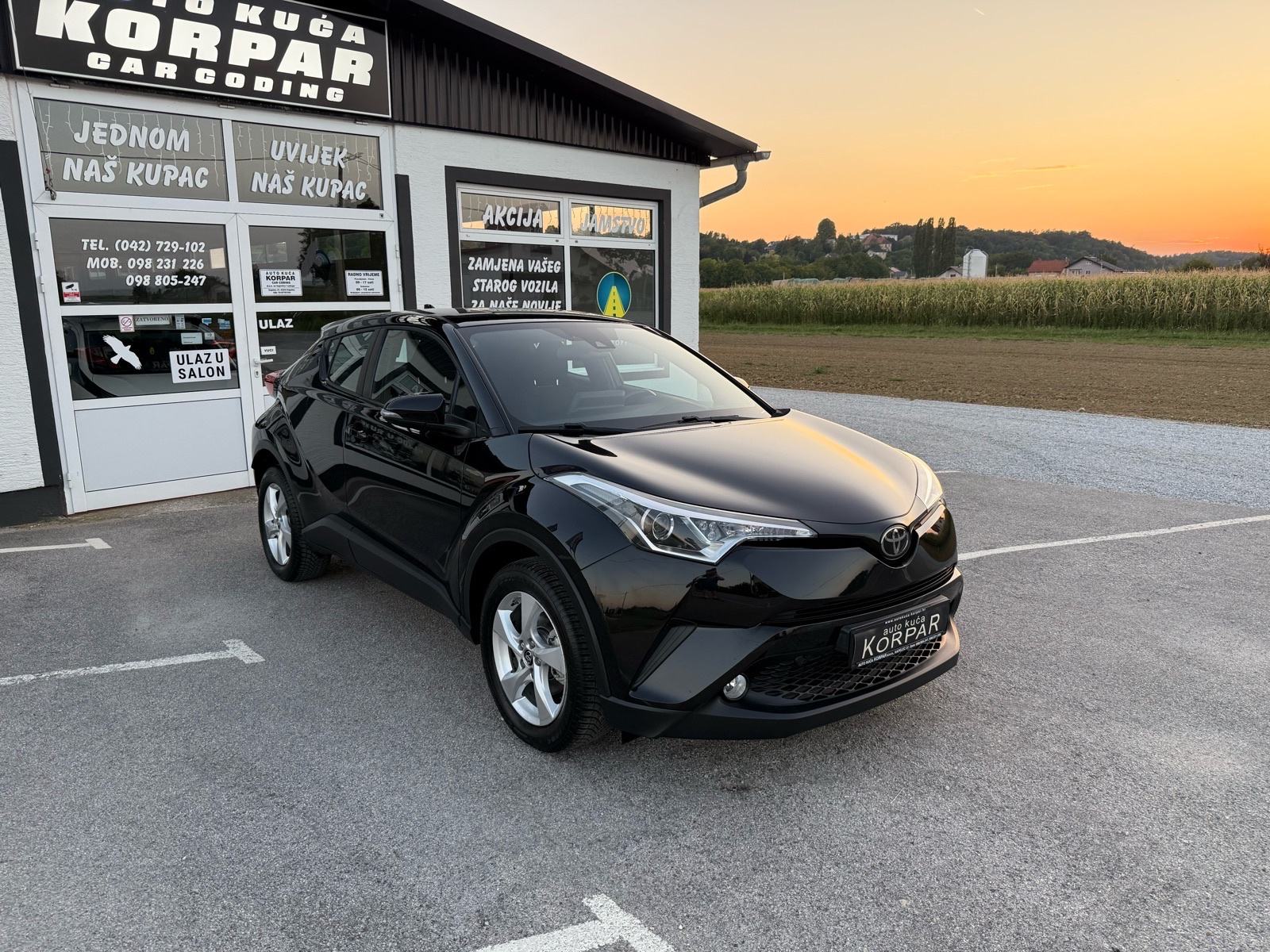 Toyota C-HR 1,2T C-ENTER TSS, 1.vl, 111.000km, MOGUĆNOST BRZOG KREDITA, fotografija 3