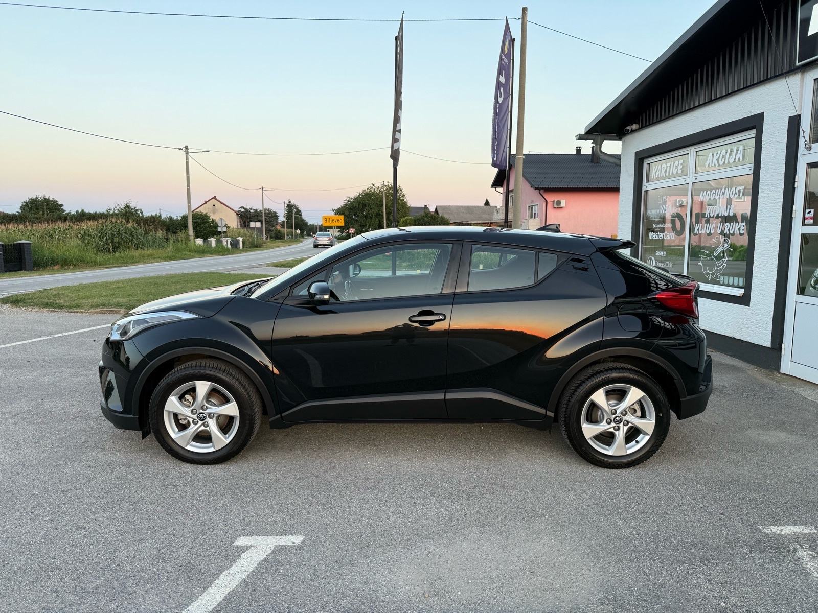 Toyota C-HR 1,2T C-ENTER TSS, 1.vl, 111.000km, MOGUĆNOST BRZOG KREDITA, fotografija 8