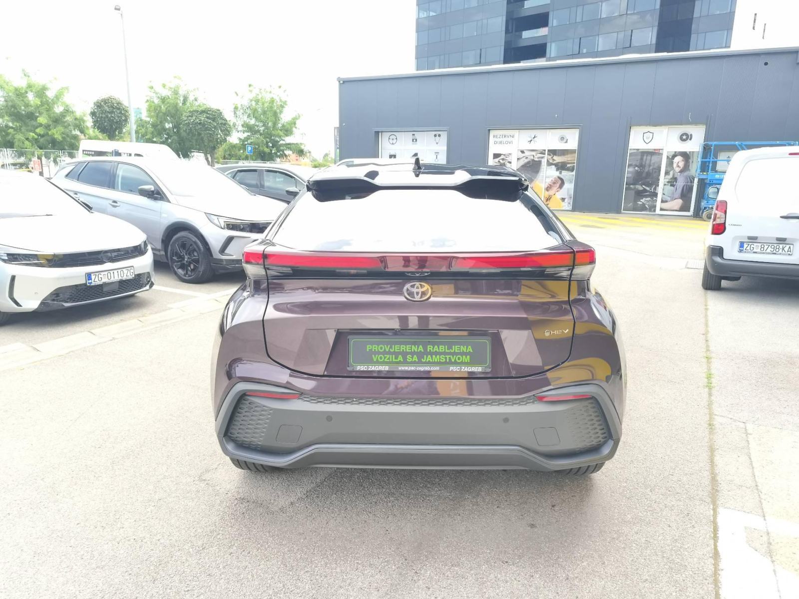 Toyota C-HR 1.8 ACTIVE DRIVE 72kW - Provjerena rabljena vozila!, fotografija 14