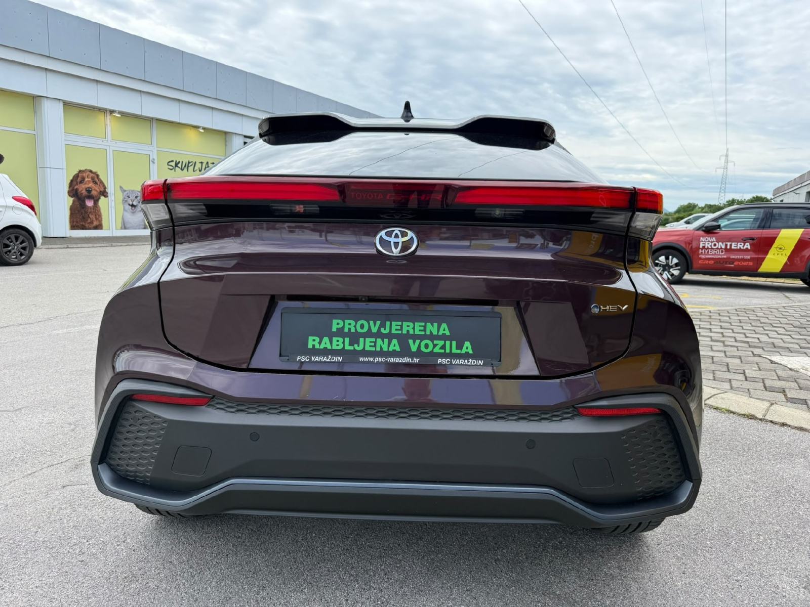 Toyota C-HR 1.8 Hibrid 72kw - Provjerena rabljena vozila!, fotografija 3