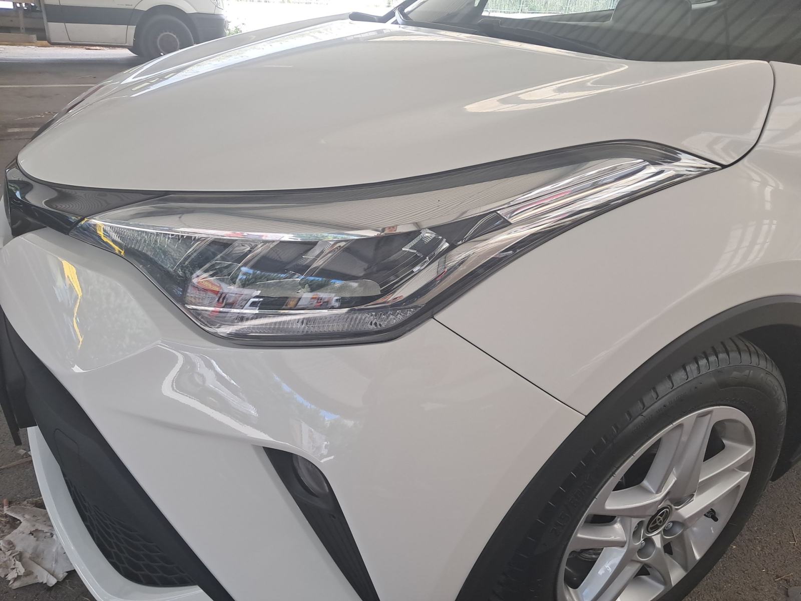 Toyota C-Hr 1.8 HSD 5D E-CVT C-ENTER HYBRID, fotografija 9