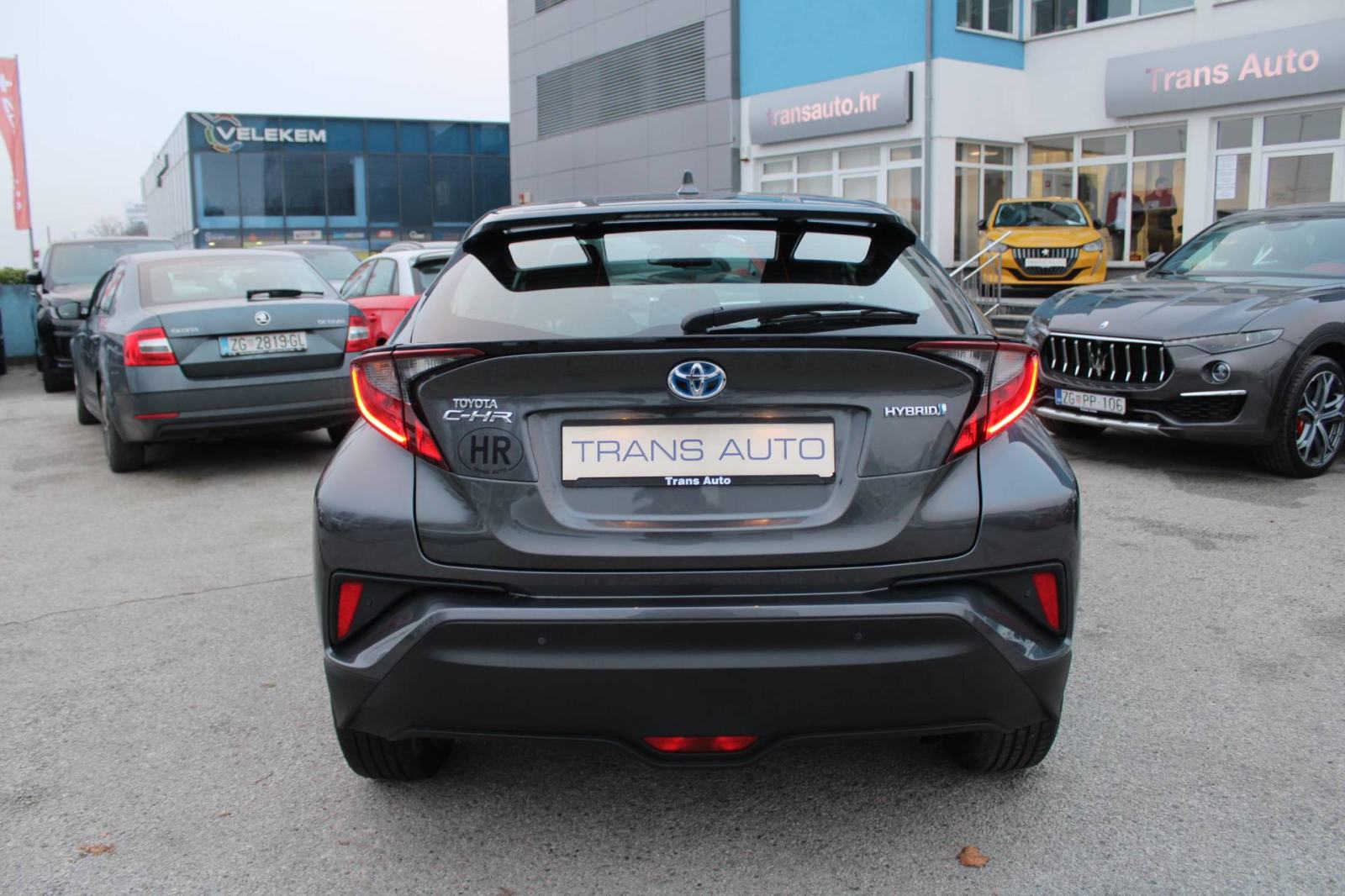 Toyota C-HR 1.8 Hybrid AUTOMATIK *LED, NAVIGACIJA, KAMERA*, fotografija 6