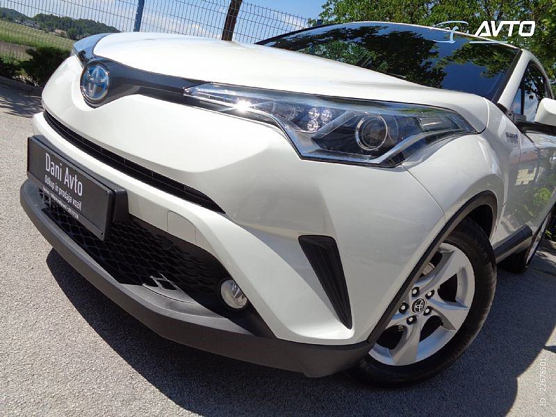 Toyota C-HR 1,8 VVT-i 90 kw, pogled izvana - slika 5