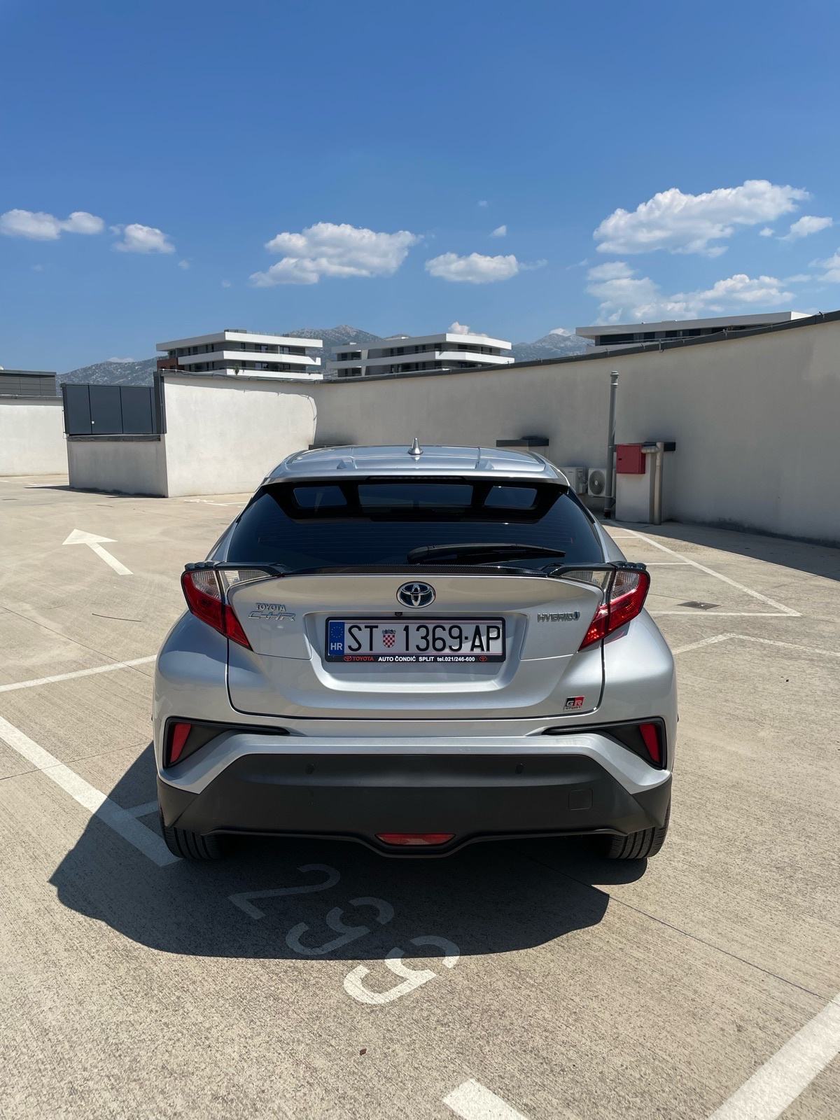 Toyota C-HR 1,8 VVT-i automatik HR AUTO, fotografija 6