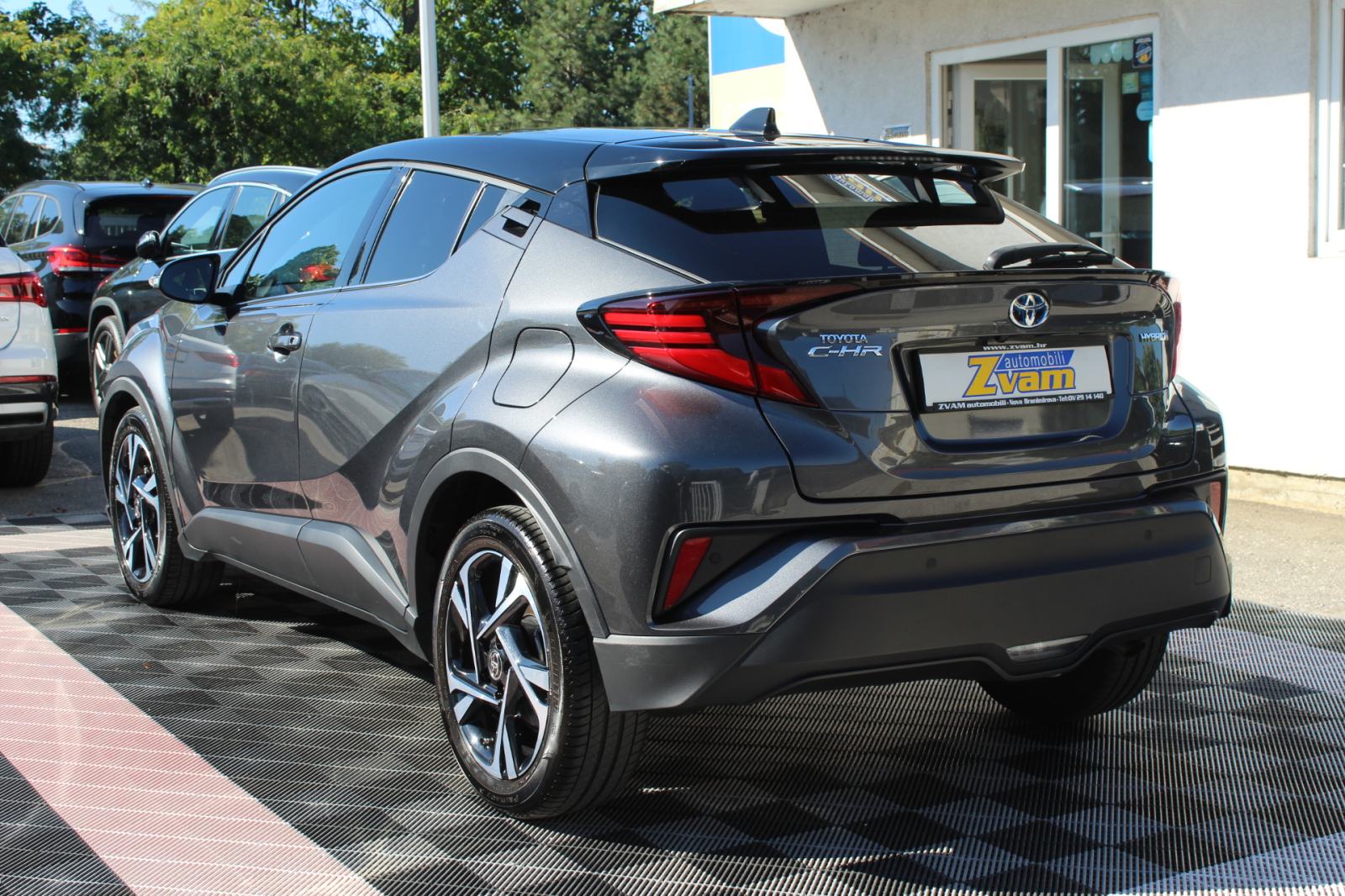 Toyota C-HR 1.8 VVTI HYBRID AUTOMATIK, LED, ALU 18,GARANCIJA,NIJE UVOZ, fotografija 5