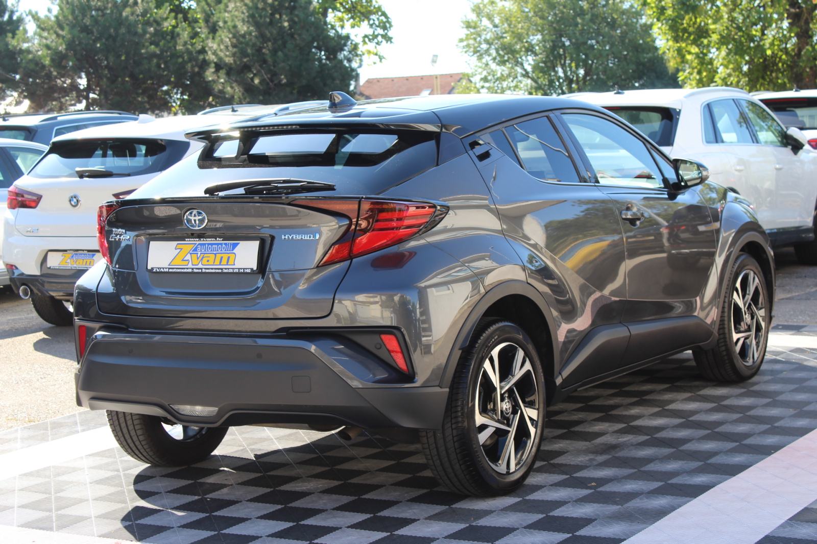 Toyota C-HR 1.8 VVTI HYBRID AUTOMATIK, LED, ALU 18,GARANCIJA,NIJE UVOZ, fotografija 7