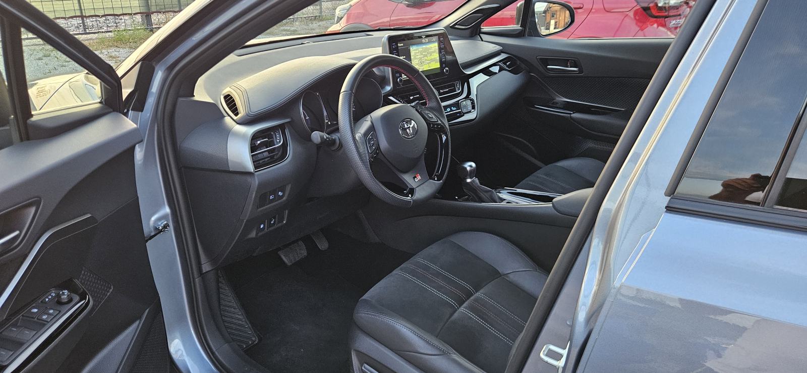 Toyota C-HR 2.0 GR SPORT 135kWt * Kamera* JBL * Full Oprema, fotografija 14