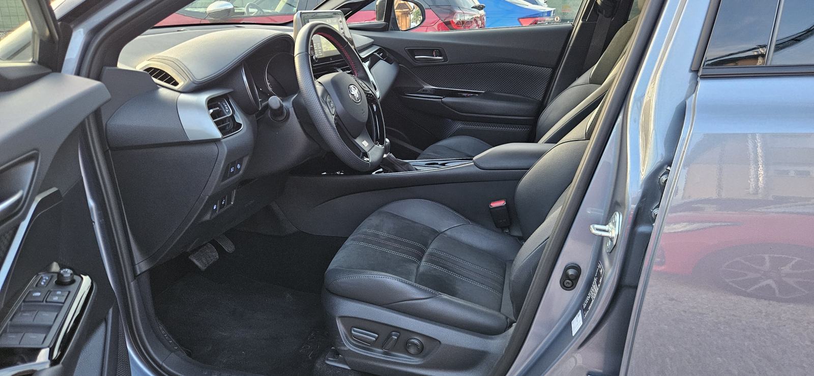 Toyota C-HR 2.0 GR SPORT 135kWt * Kamera* JBL * Full Oprema, fotografija 13