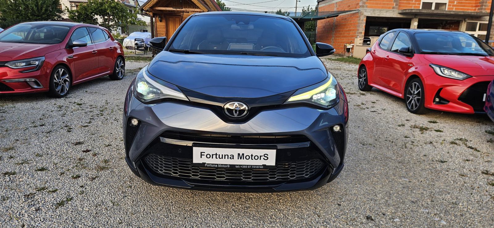 Toyota C-HR 2.0 GR SPORT 135kWt * Kamera* JBL * Full Oprema, fotografija 2