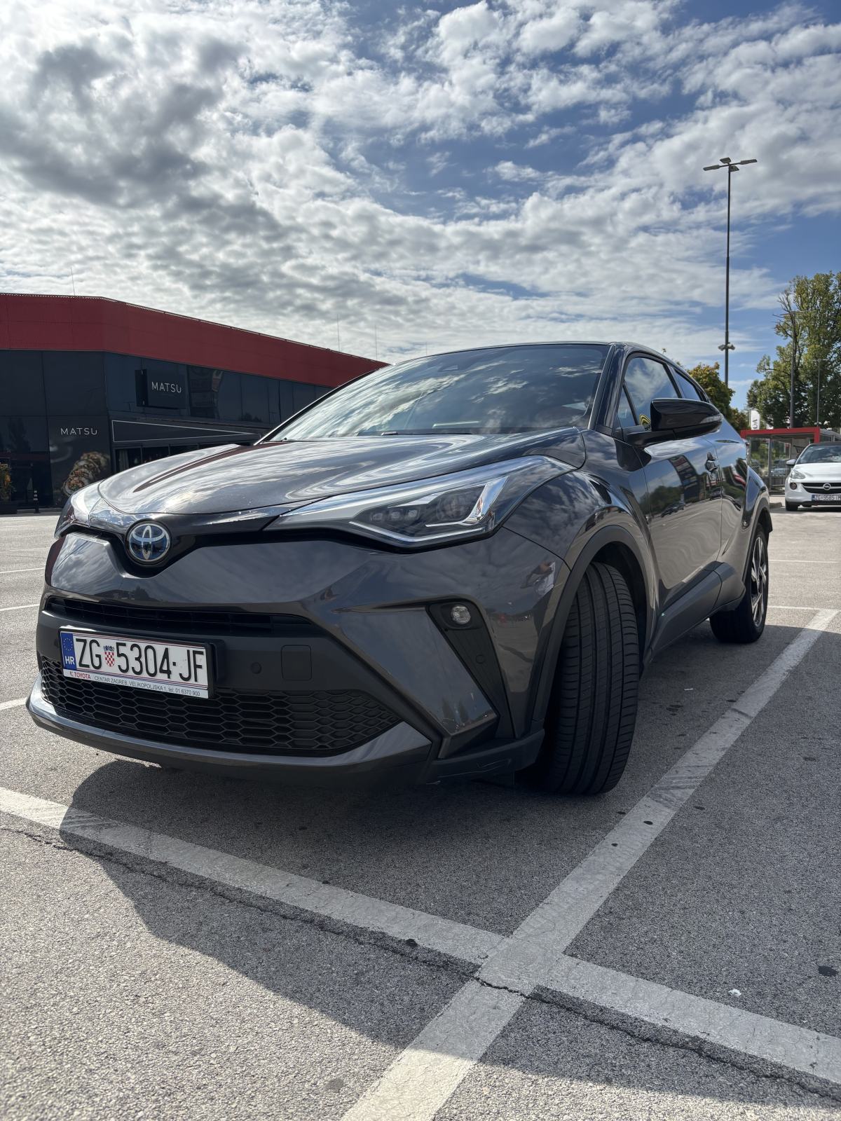 C-HR 2.0 HEV CLUB ALCANTARA ASSIST e-CVT 184KS...SERVISNA /JAMSTVO, fotografija 2
