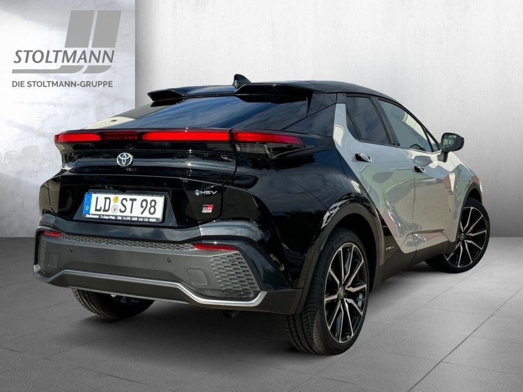 Toyota C-HR 2.0 Hybrid AWD GR SPORT Premiere 2024 G. JAMSTVO TOYOTA, fotografija 5