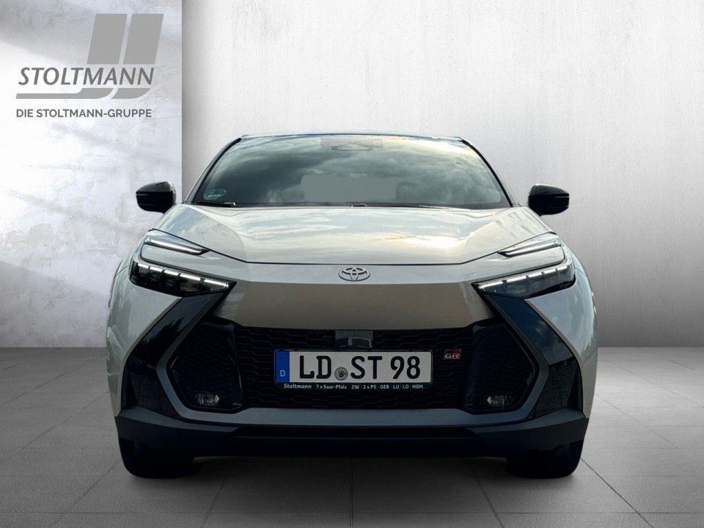 Toyota C-HR 2.0 Hybrid AWD GR SPORT Premiere 2024 G. JAMSTVO TOYOTA, fotografija 3