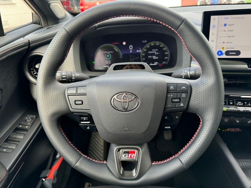 Toyota C-HR 2.0 Hybrid AWD GR SPORT Premiere 2024 G. JAMSTVO TOYOTA, fotografija 6