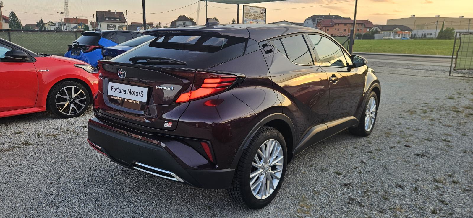 TOYOTA C-HR 2,0 HYBRID GR * Kamera * LED * JBL * FULL OPREMA, fotografija 5