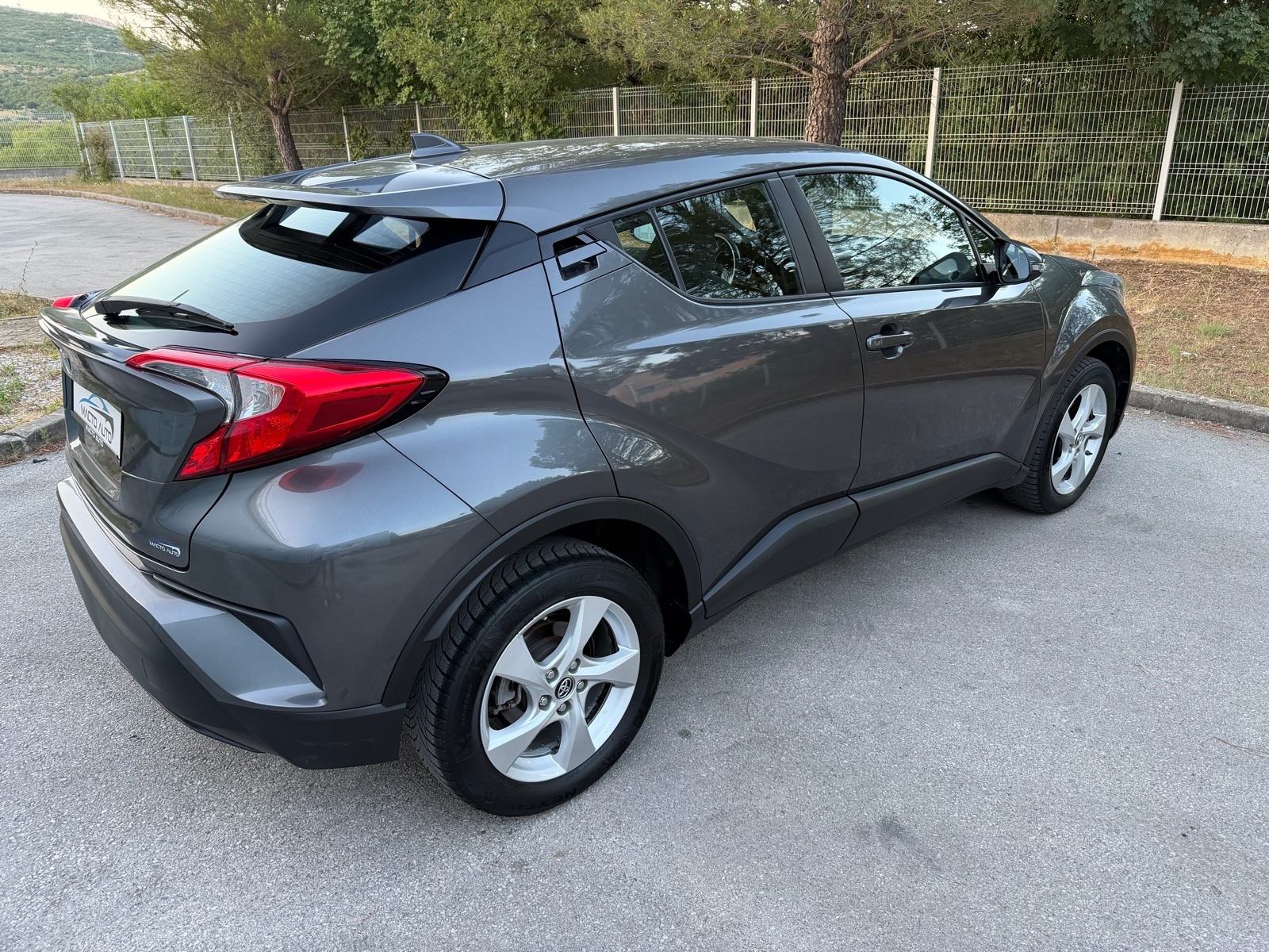 Toyota C-HR BENZIN, automatik!!!, fotografija 12