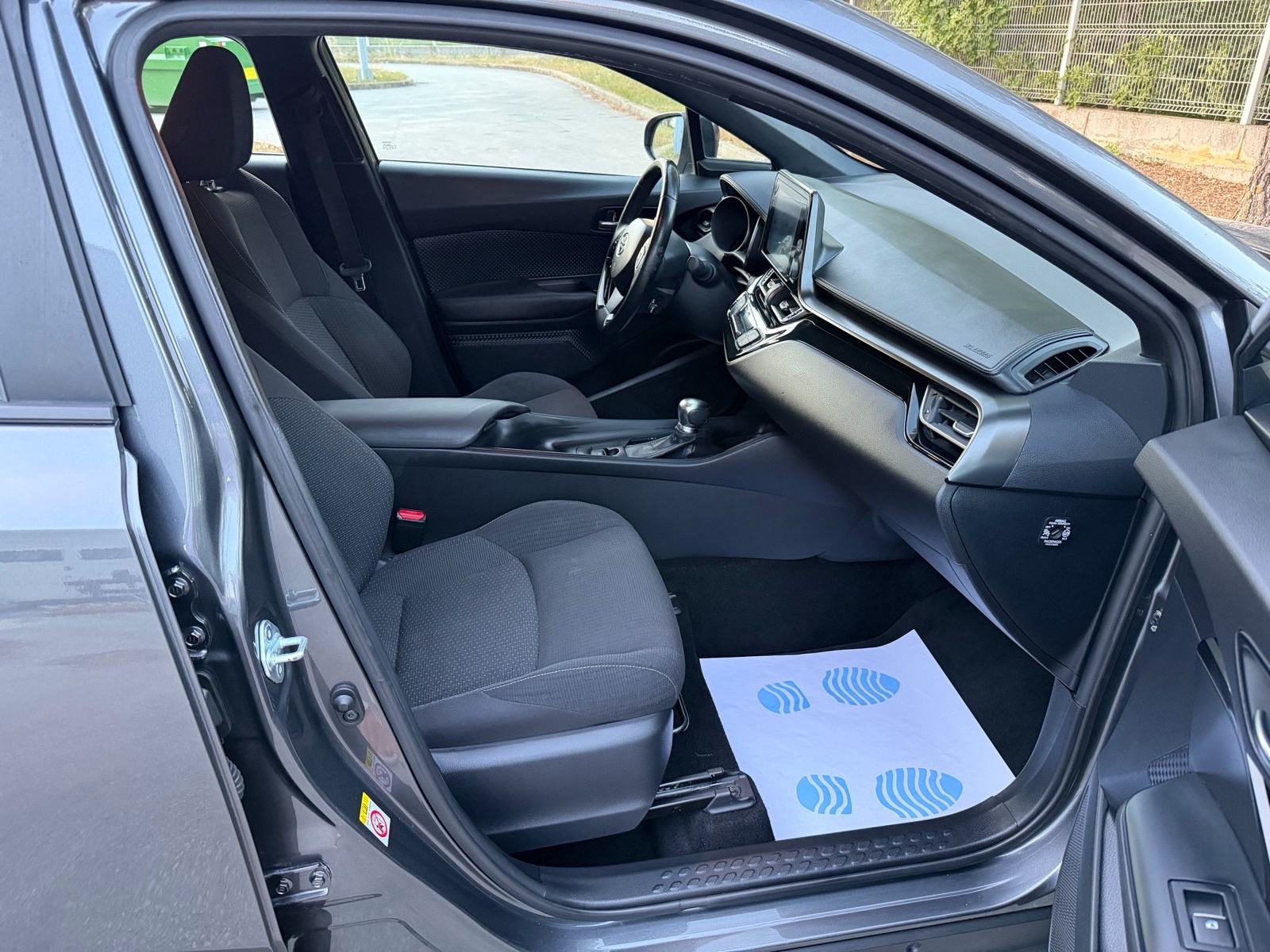Toyota C-HR BENZIN, automatik!!!, fotografija 20
