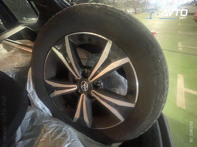 Toyota C-HR C-HR C-enter 1.8 VVT-i hibrid CVT NAVI. KAMERA.TEM, fotografija 11