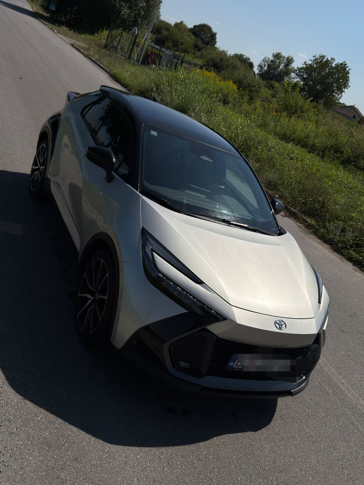 Toyota C-HR hybrid 2.0 HEV AWD 5D E-CVT GR SPORT, fotografija 5