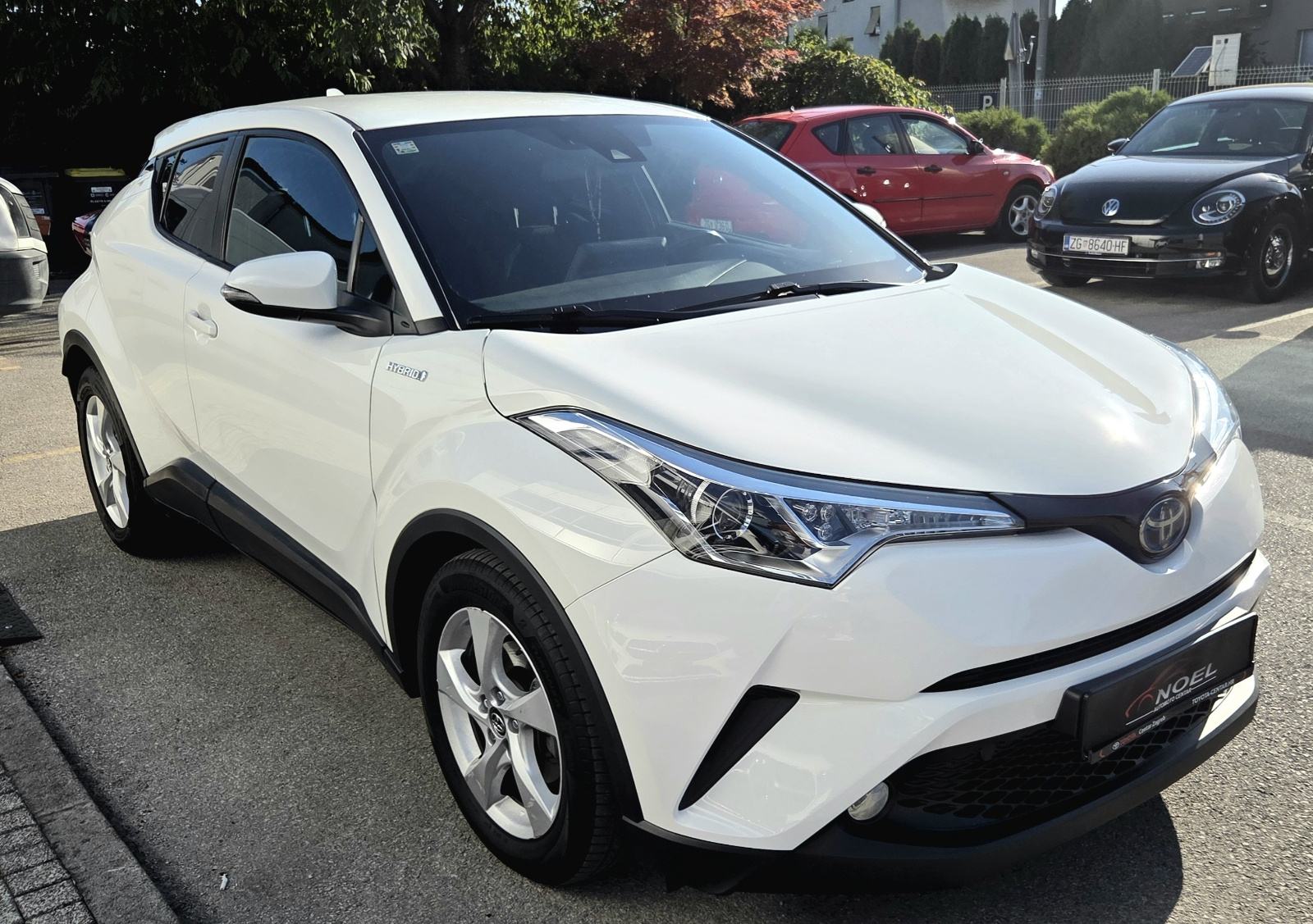 Toyota C-HR Hybrid HR auto 90tkm servisna automatik, fotografija 2