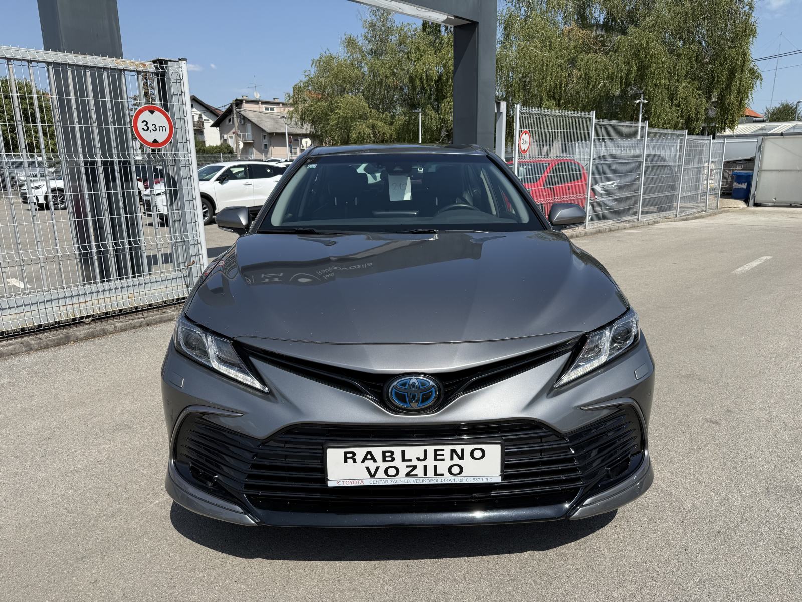 Toyota Camry Hybrid 2,5 Sol, fotografija 8