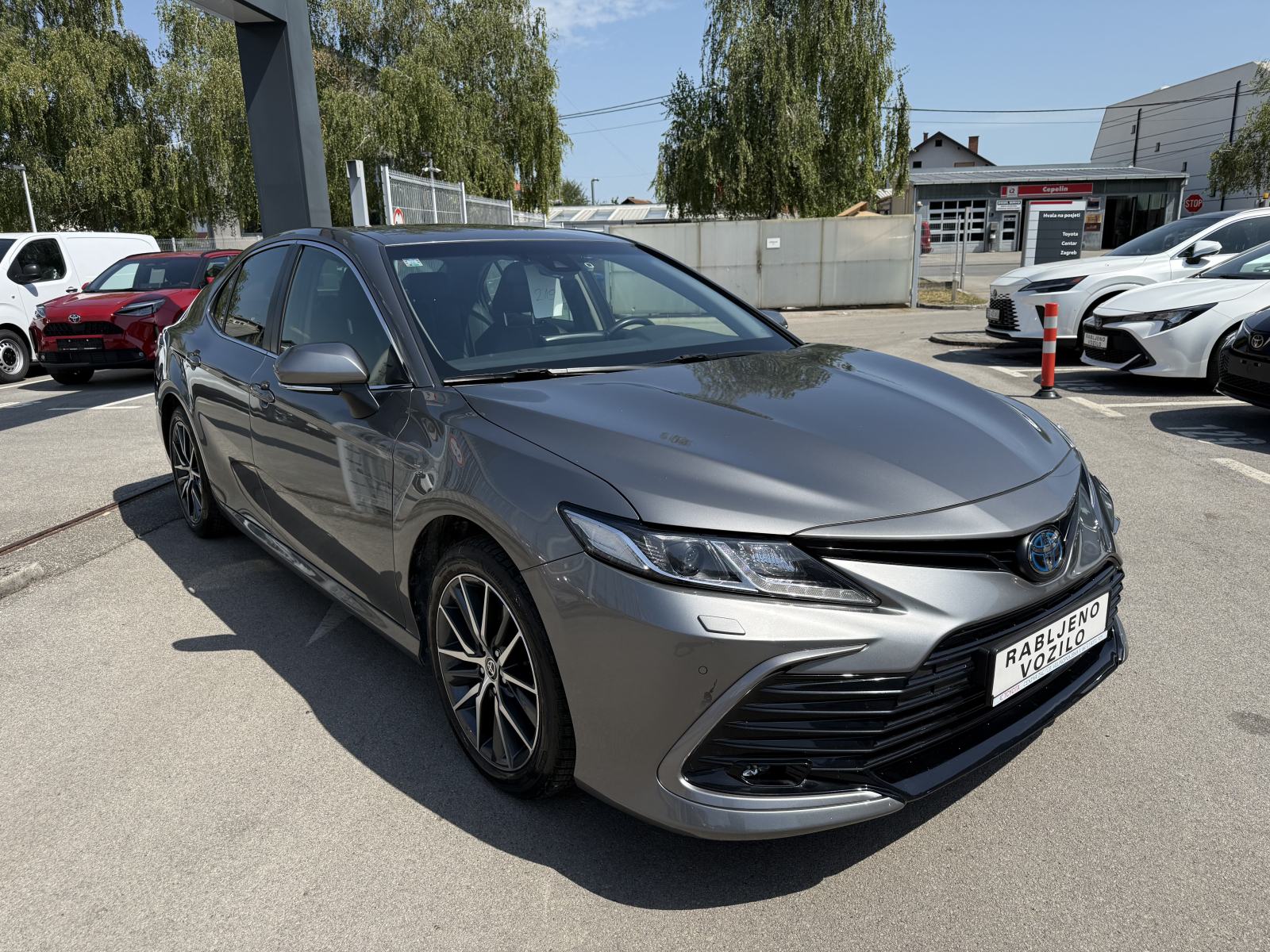 Toyota Camry Hybrid 2,5 Sol, fotografija 7