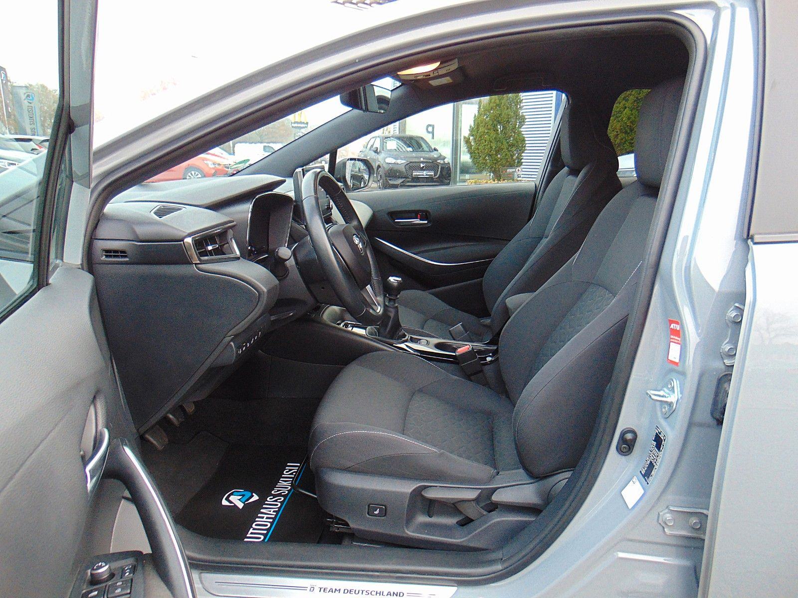 Toyota Corolla 1,2 Turbo ACC KAMERA APPLE CARPLAY ANDROID AUTO 2022 G., fotografija 7