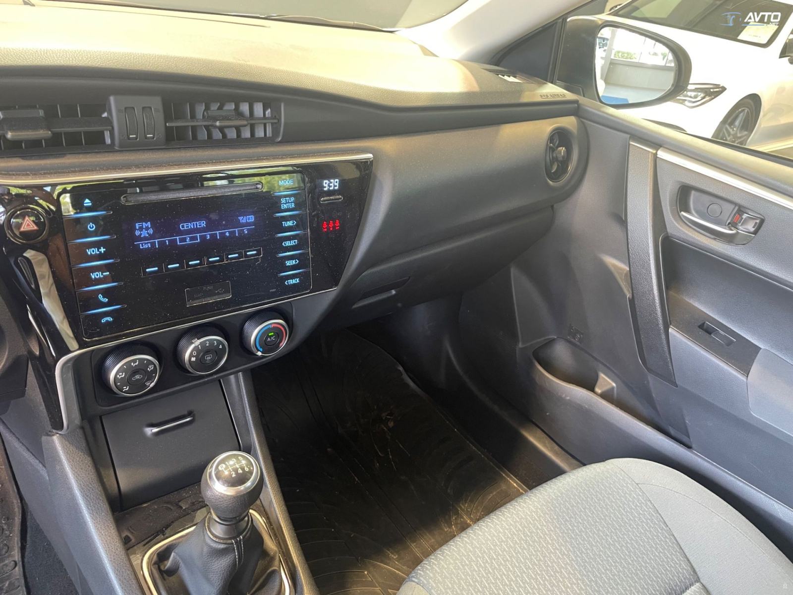 Toyota Corolla 1,33 Terra 58000 km, fotografija 12
