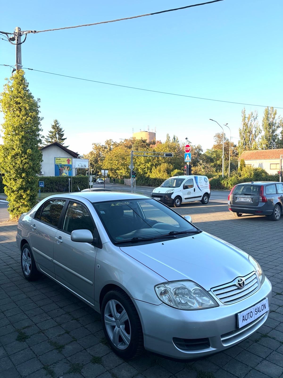 Toyota Corolla 1.4 vvt-i +LPG “”EURO KUKA”” kartice/rate…, pogled izvana - slika 1