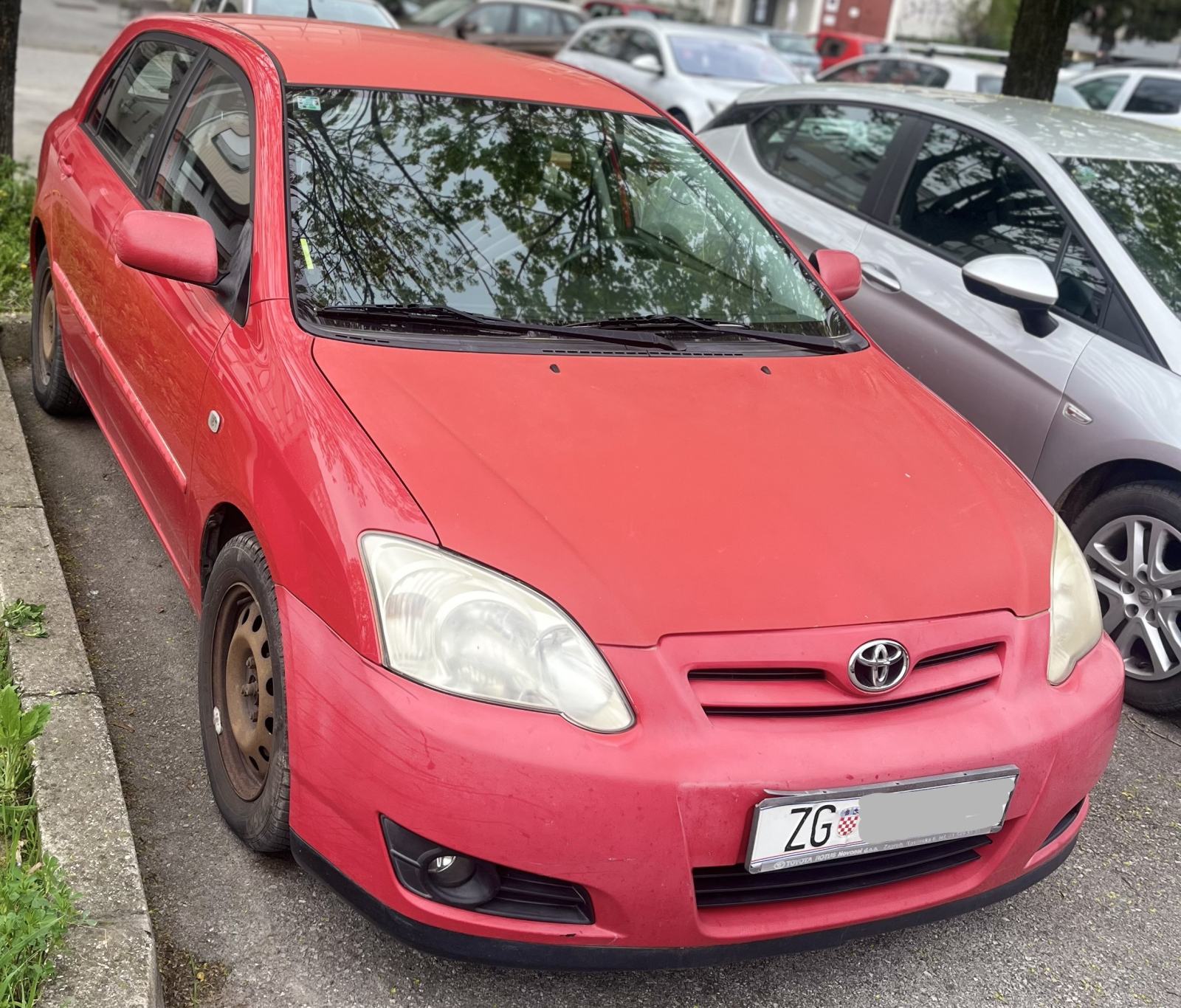Toyota Corolla 1.4 VVT, pogled izvana - slika 1