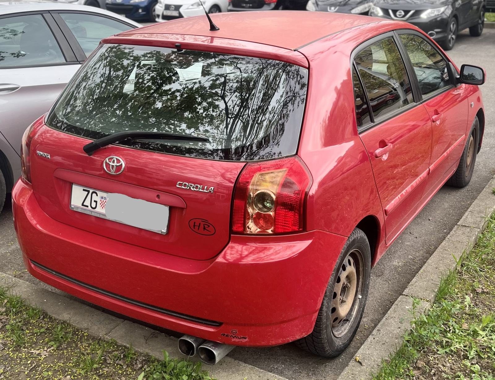 Toyota Corolla 1.4 VVT, pogled izvana - slika 4